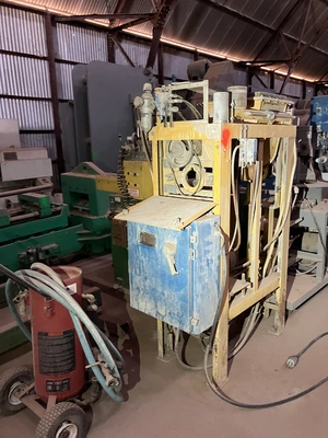 USED W.G. DURANT CORP 100