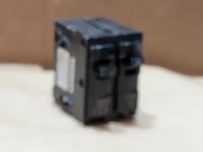 USED SIEMENS Q220