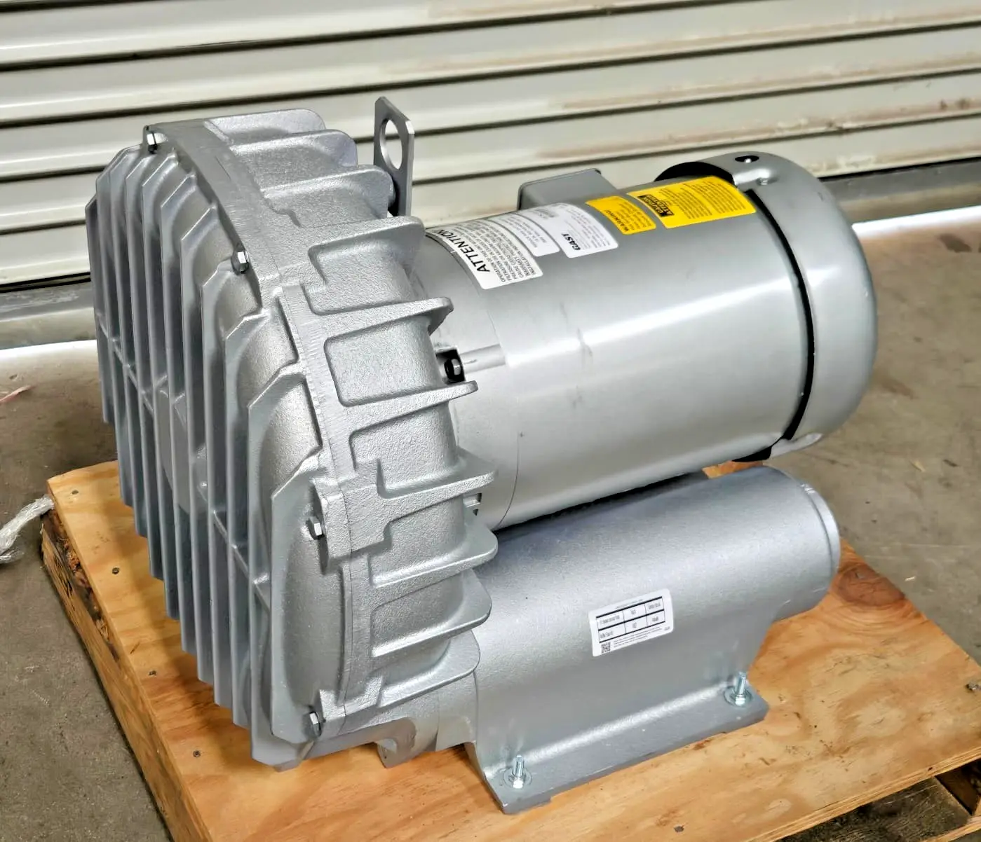 New | in-Stock Gast R7100A-3 Blowers California US | Amiron Machinery #1411588