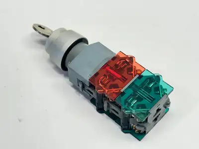 Used EAO 704.911.5,704.121.0 Switch Parts Michigan US | Maverick Industrial Sales #1396033