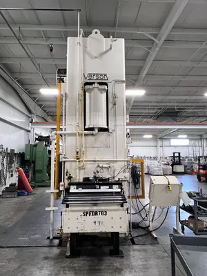 1968 VERSON S2-400-132-60T Straight Side Double Crank Press | Universal Press & Machinery (UPM) (23)