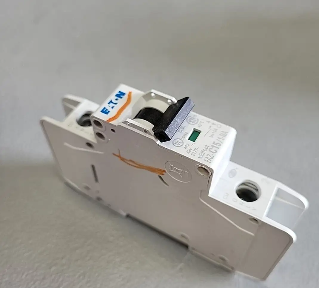EATON FAZ-C15/1-NA 15A (BIN354)
