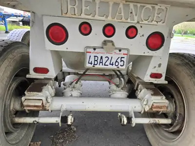 USED 1985 RELIANCE 28FT