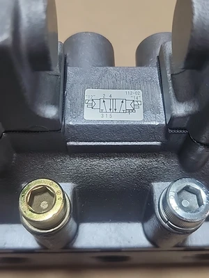 NEW Azbil MVD-492-10YPS