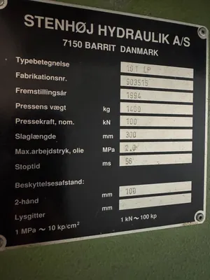 1994 STENHOJ 10 TON LP Presses | Bowland Trading Ltd (7)