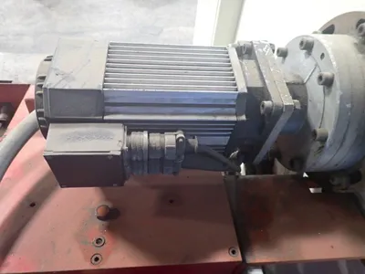 USED 1996 LATOUR/ROBOMAC D 1000