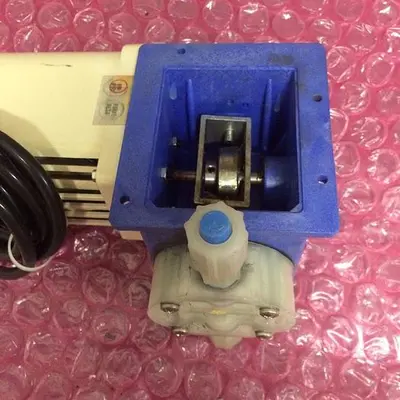 PULSAFEEDER X100-XA-DCAA099 CHEM-TECH Series 150.