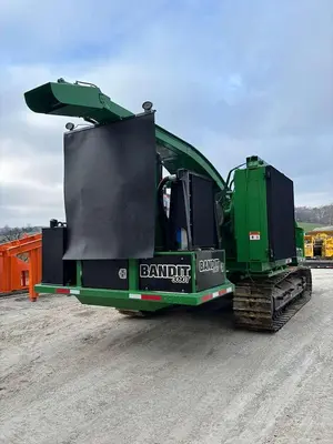 New | in-Stock BANDIT 3090T Whole Tree Chippers Indiana US | Franklin Rock & Recycle LLC #1354558
