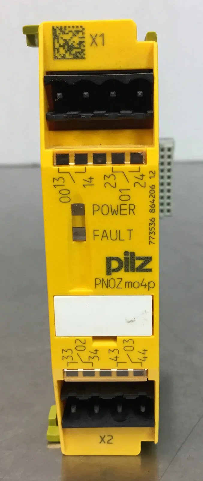 PILZ PNOZ mo4p SAFETY RELAY 773536 SAFETY MODULE 5B-3