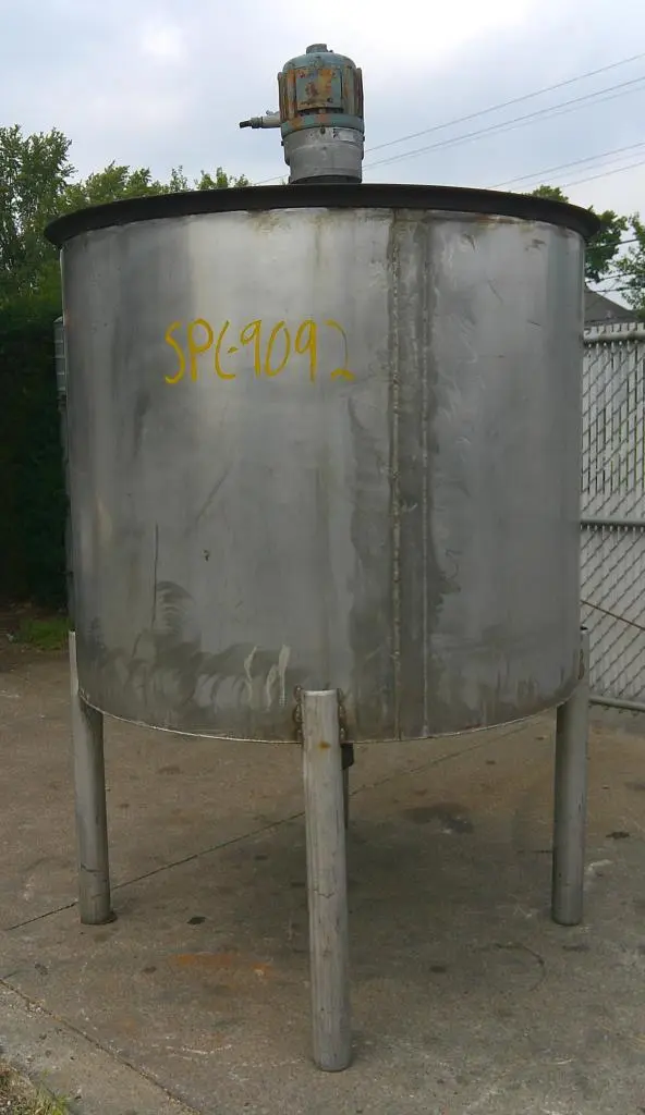 SPC9092  Tank 475 gallon vertical tank, Stainless Steel, Lightn'n agitator, conical