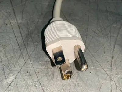 Used QUALIDYNE SYSTEMS INC. 10071 A AC/DC Power Supplies Ohio US | HGR 24 #1572334