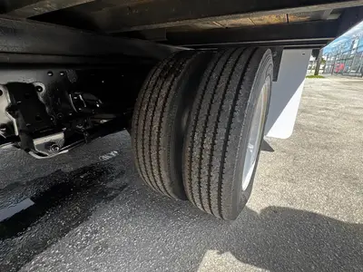 Used 2020 ISUZU NPR EFI Box trucks Florida US | Truck and Van Outlet #1509218