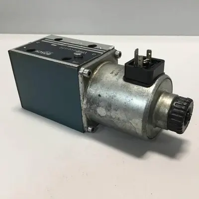 USED BOSCH 0 810 001 008