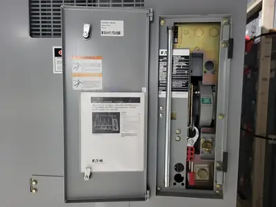 15kV Switchgear Lineup MVS Load Break Controller, 2000 Amp