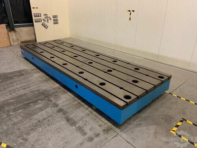 USED 2000 SKODA Tables, Floor & Layout Plates