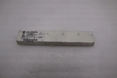 NEW AB ALLEN BRADLEY 140U-D-W455 Compact Busbar  STOCK H1498A