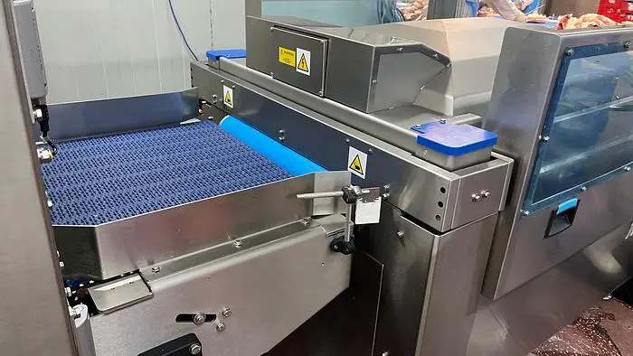 Used 2024 BMB CHAMBER BELT SYSTEM WITH SHRINK TANK Shrink Tank Tunnels | UCY Industrial GmbH #387316