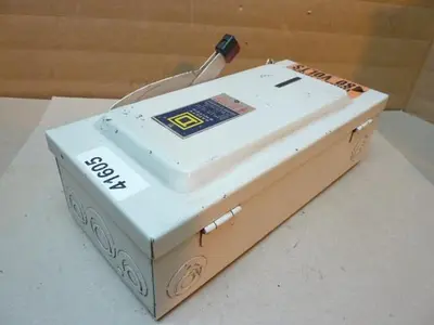 USED SQUARE D H-361