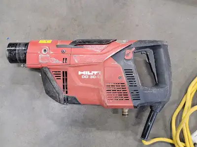USED HILTI DD 30-W