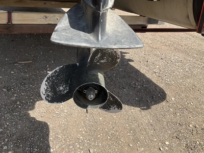 USED 1979 CREST 29-22