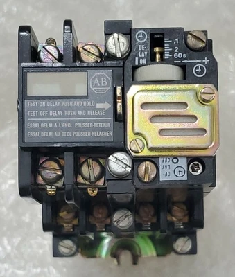 NEW Allen-Bradley 700-NT400A1