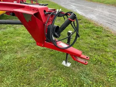 Used 2016 NEW HOLLAND H7230 Mower Conditioners Maine US | Beauregard Equipment #1511296