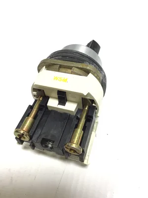 Allen Bradley 800T-H2 Selector Switch 800T-XA Series T Type 4 & 13