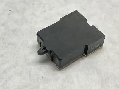 800M-XA | Allen Bradley  Ser B Contact Block 110-300V LOT OF 5 - Used