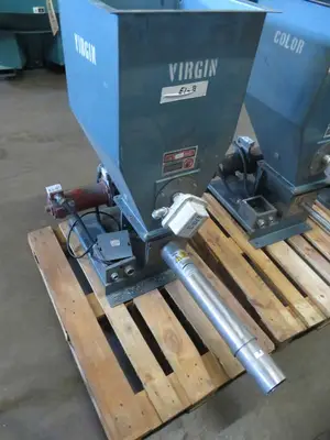 USED 1999 ACRISON VOLUMETRIC FEEDING SYSTEM