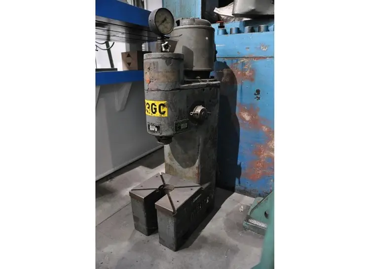 Used MULLER TCE 22-1 Gap Frame (OBS) Presses BE | Apt International N.V #362160