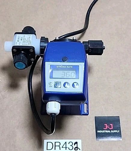 Used Iwaki EZB16D1-PEM Pumps | J&J Industrial Supply #544004