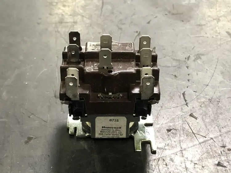 Used HONEYWELL R4222 D 1021 Misc Electrical & Power Parts British Columbia CA | Lenmark #246975