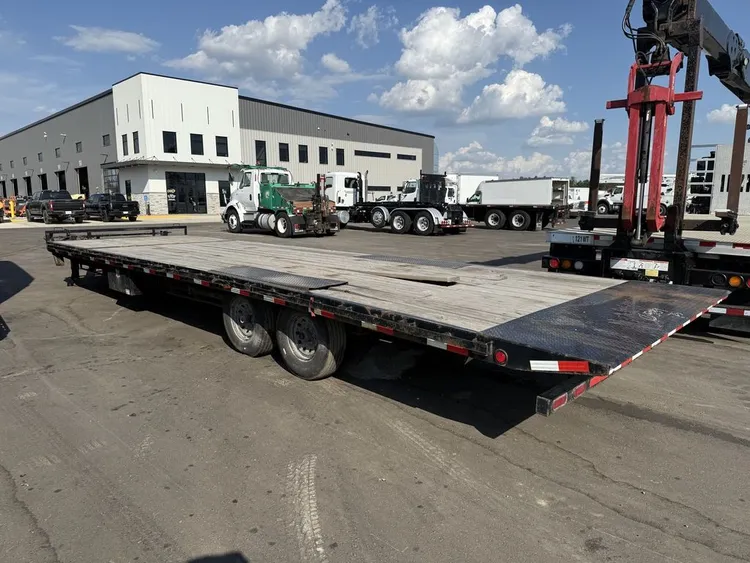 Used 2021 PJ FLATBED Flatbed Trailers Minnesota US | Carco Truck & Equipment #1514113