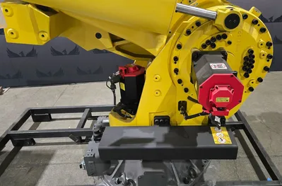 New | in-Stock 2021 FANUC M-900iB/700 + R-30iB PLUS Robots Michigan US | iGAM Industrial Marketplace #1285852
