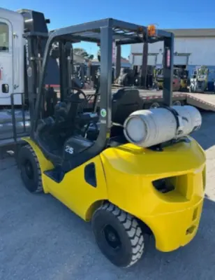 Used 2006 KOMATSU FG25T Internal Combustion Forklifts: Pneumatic Tire Pennsylvania US | National Lift Equipment #1382584