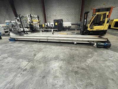 24" Wide x 25' Long Cleated Incline Conveyor