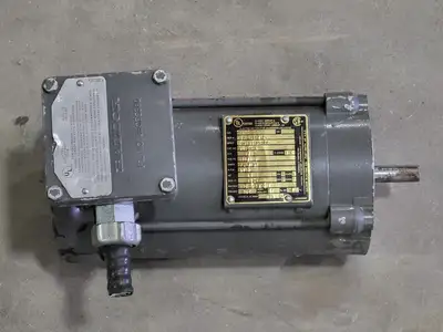 USED BALDOR VL5003A