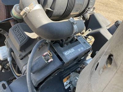 Toro Z Master Commercial Zero Turn Sprayer Spreader