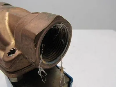 Honeywell 7221GBN51E00A0J222P3 Solenoid Valve 120/60V 10Watts 5/8 Orifice