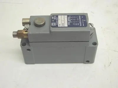 USED SQUARE D 9007AW26