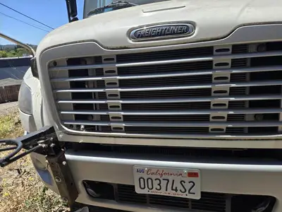 USED 2020 FREIGHTLINER M2 106