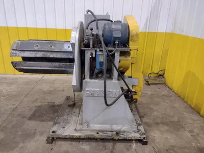 4,000 LB X 26" PAXSON MOTORIZED COIL REEL UNCOILER: YOBRO #25224