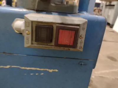 5,500 LBS X 48" AWC (ACCRA-WIRE CONTROLS) MODEL #F-200AF HORIZONTAL PALLET TYPE POWERED DE-COILER REEL: STOCK #19266