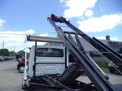 Used 2019 INTERNATIONAL _UNKNOWN_ Hooklifts & Roll-Offs Florida US | TLC Truck & Equipment #1568913
