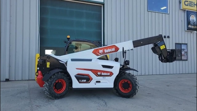 USED 2022 Bobcat TL519