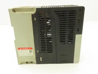 Allen Bradley 25B-D6P0N104 Powerflex 525 3Hp VFD AC Drive 480V 50/60Hz FRN 6.001