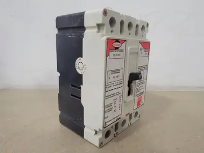 USED FEDERAL PIONEER CE3030B