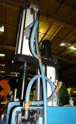 120 Ton FARGER & JOOSTEN MULTIPOWER Air/Oil Press
