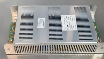 USED Allen-Bradley Allen Bradley 2090-XXLF-X330B / A Kinetic