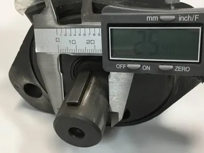USED CHAR LYNN 101 2169 009
